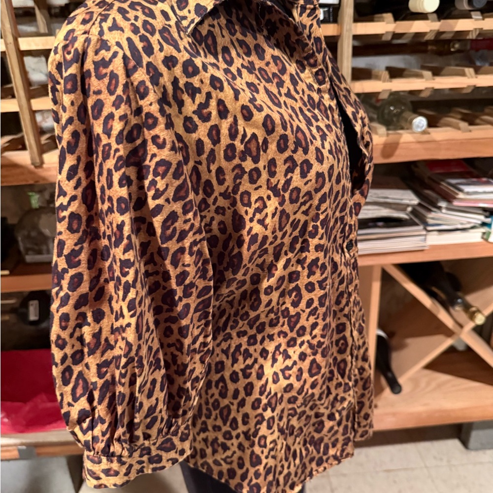 Ralph Lauren Leopard Print Puff Sleeve Button-Down Top in Brown and Black - Picture 2 of 6